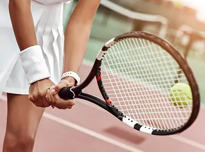 GPS-guided field marking robot for tennis GPS-guided field marking robot for tennis